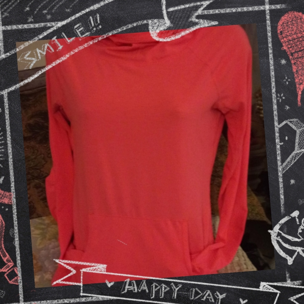 Gap fit long sleeve athletics shirt💻
